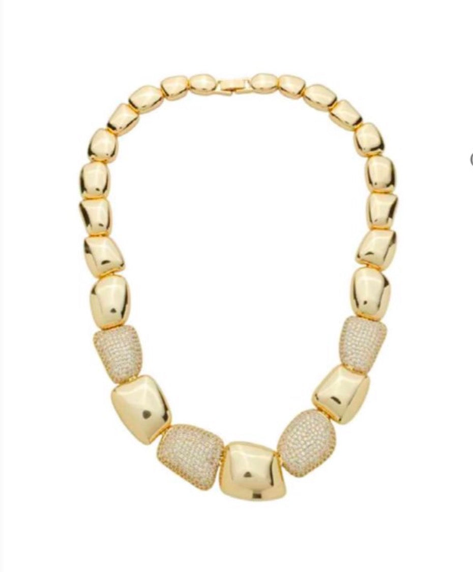 Collar Pop Glow Shine