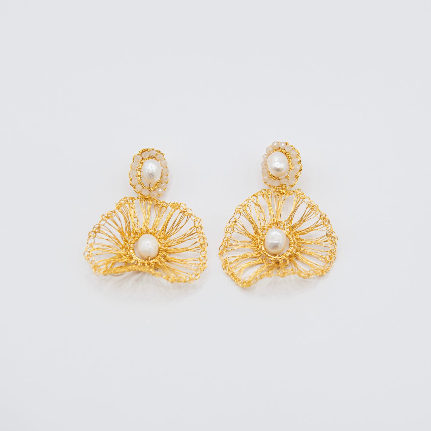 Aretes Pearl and Gold