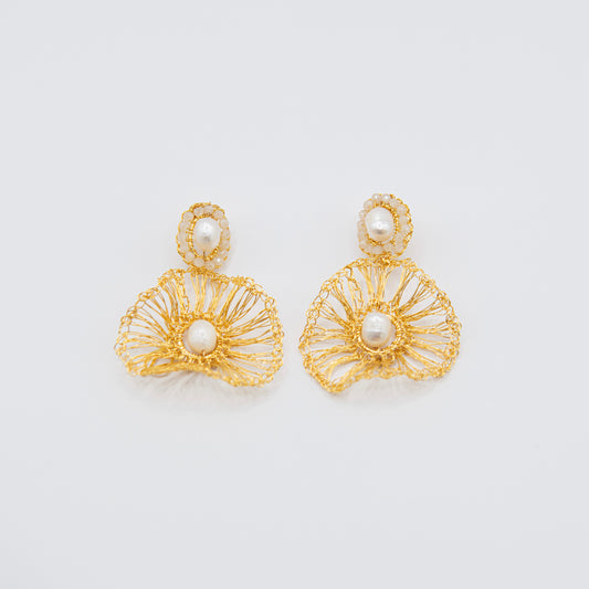 Aretes Pearl and Gold