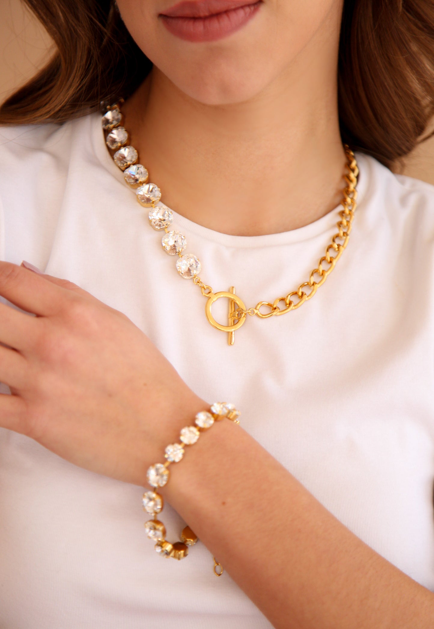 Collar Mitad Cadena y Cristales