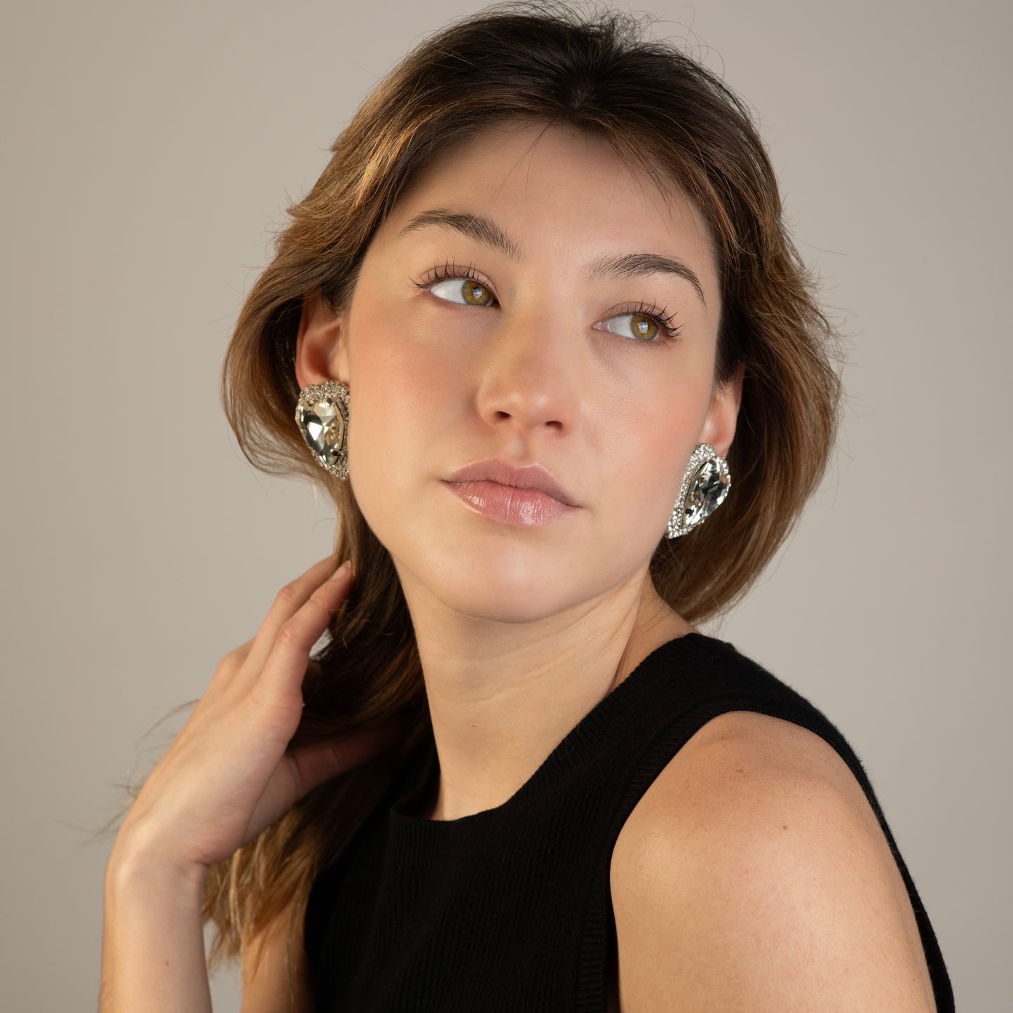 Aretes Love